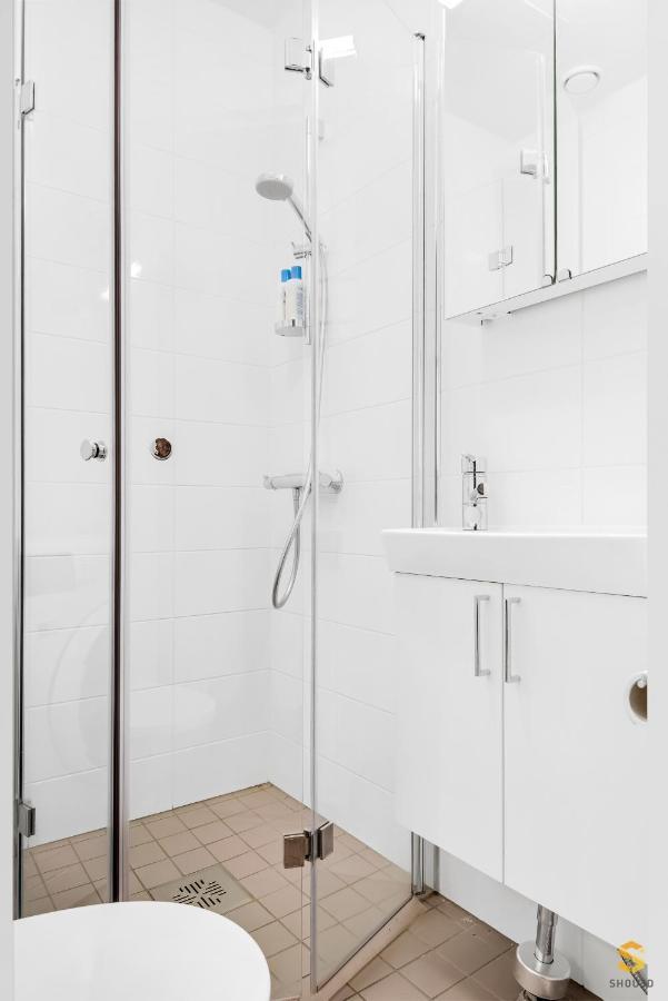 Wehost Bright And Central 1Br For Four Travellers 赫尔辛基 外观 照片